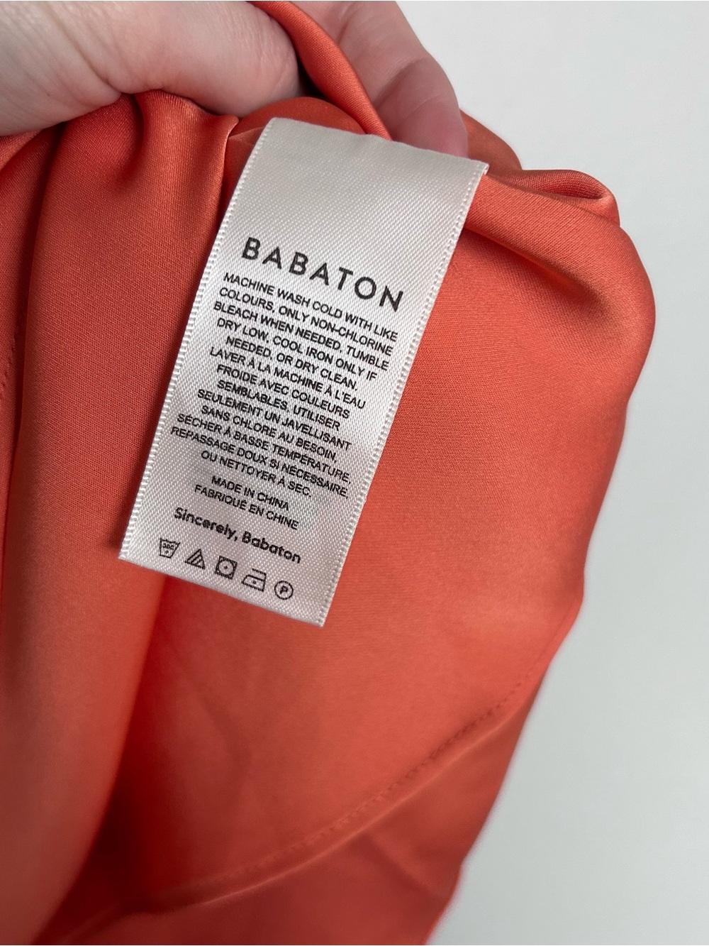 Aritizia babaton peach/salmon satin tank top - Picture 5 of 9